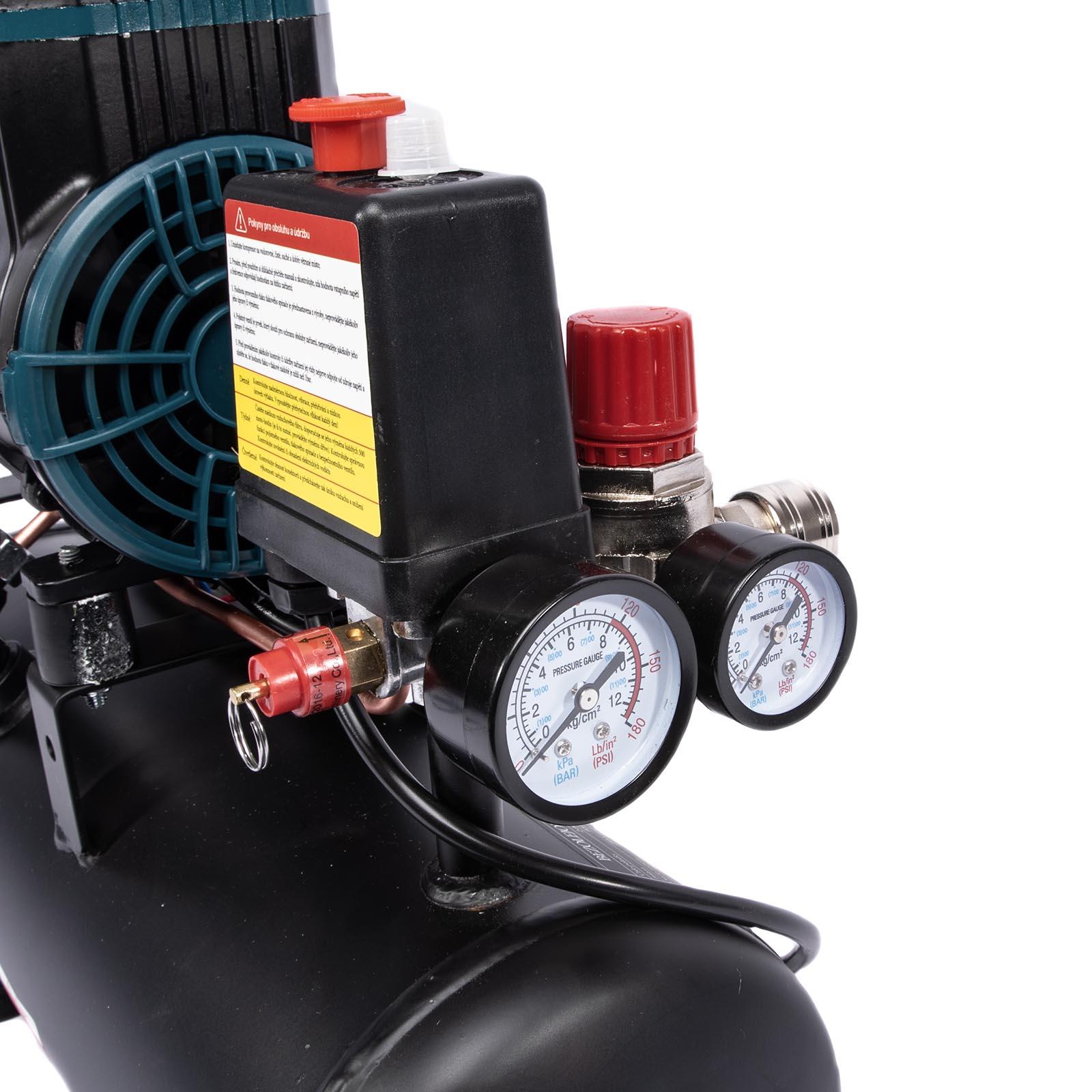 XTLINE Kompresor olejový 2200 W, 50 l