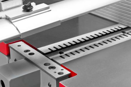 Srovnávací a tloušťkovací frézka Holzmann HOB 305PRO 230V