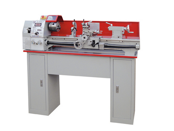 Soustruh na kov ED 750FDQ Holzmann